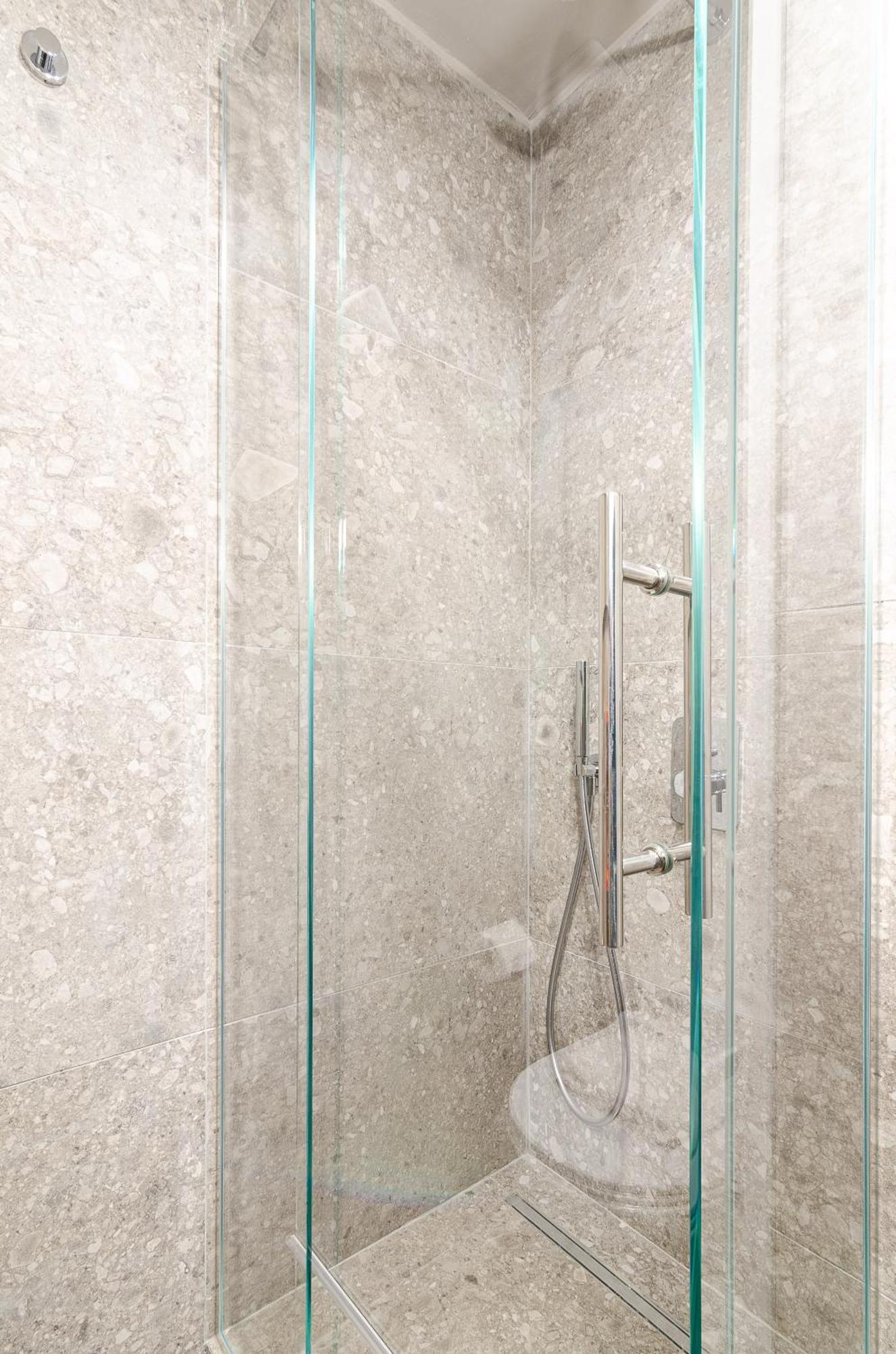 Design Studio - Viale Umbria Milan Luaran gambar